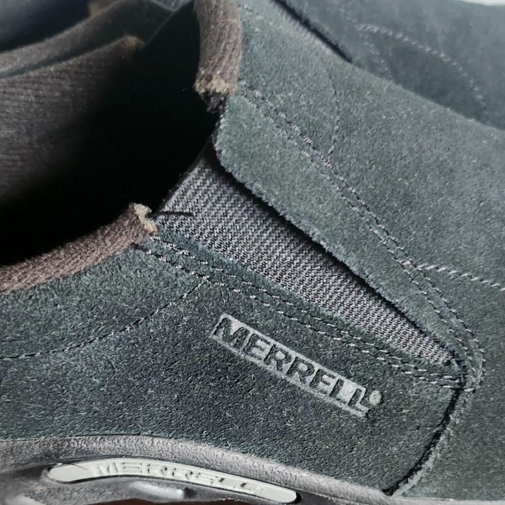 Merrell Men's Black Slip-On Shoes - Picture 2 of 7